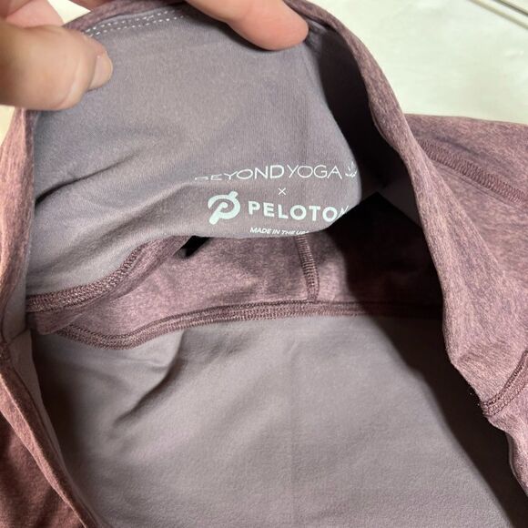 Beyond Yoga x Peloton Purple 7/8 Leggings M - Picture 8 of 16